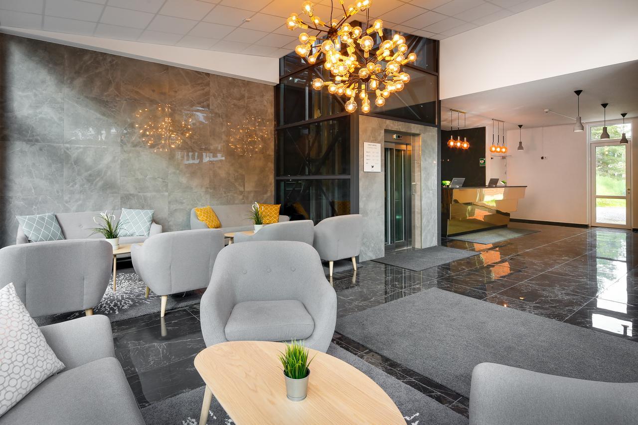 Almnaes Park Hotel Сёдертелье Экстерьер фото